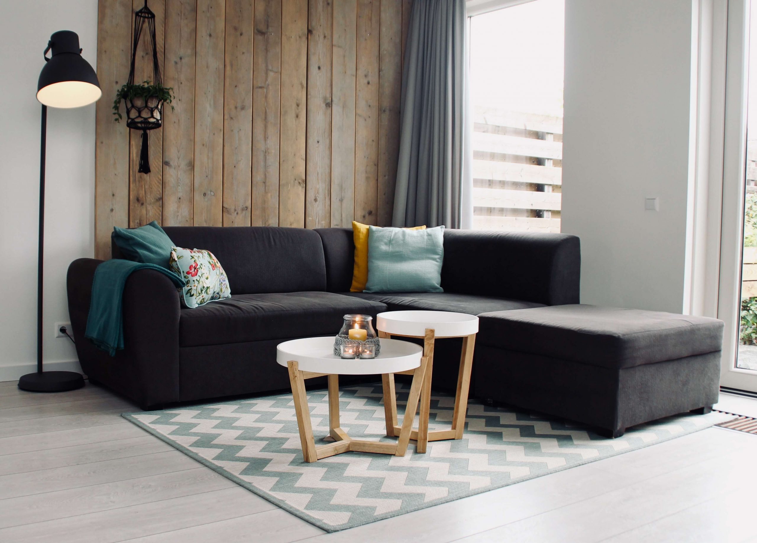 Choose-furniture-for-interior-design