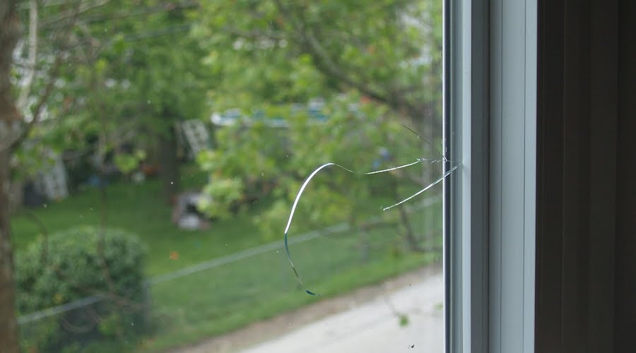 Home-window-crack-repair