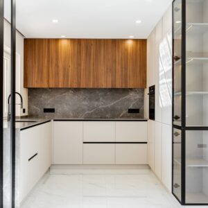 Photo Luxury Home Remodel