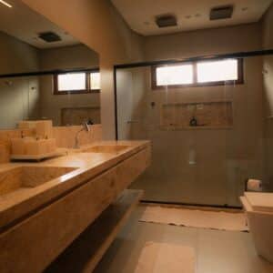 Photo Luxury Home Remodel