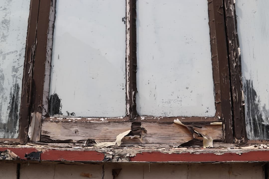 Photo Exterior Home Repair