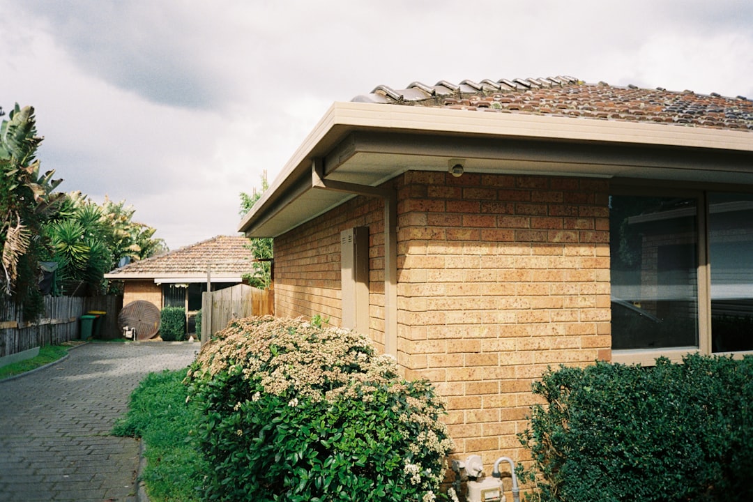 Photo Exterior Home Repair